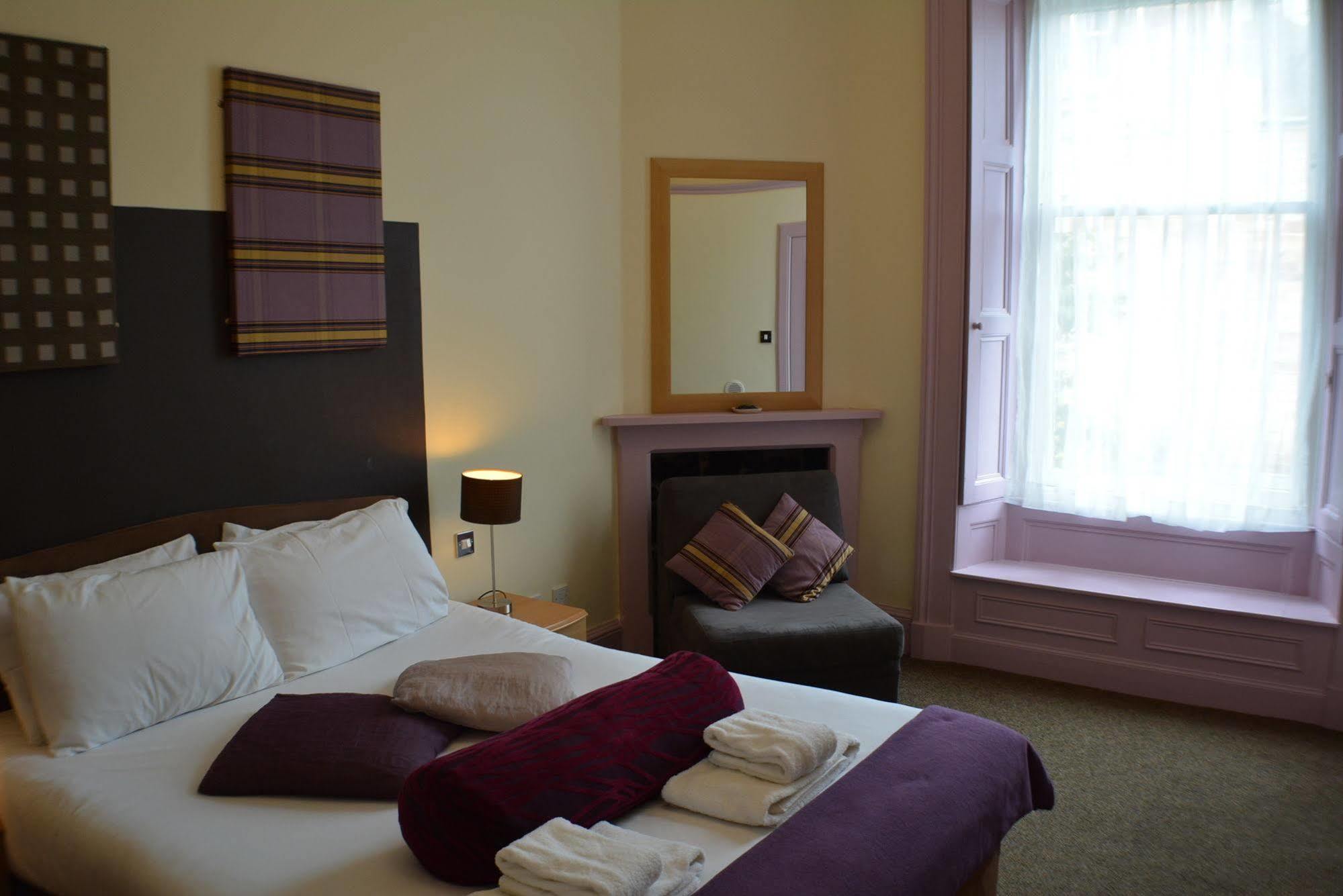 Mw Townhouse Hotel Edinburgh Exterior photo